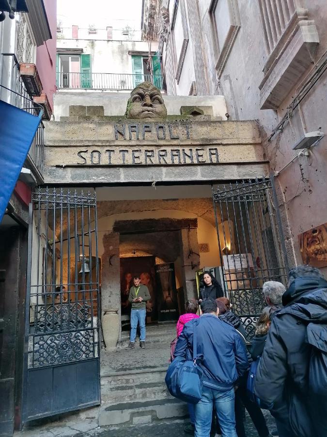 Aurora E Dad Naples Center B&B المظهر الخارجي الصورة