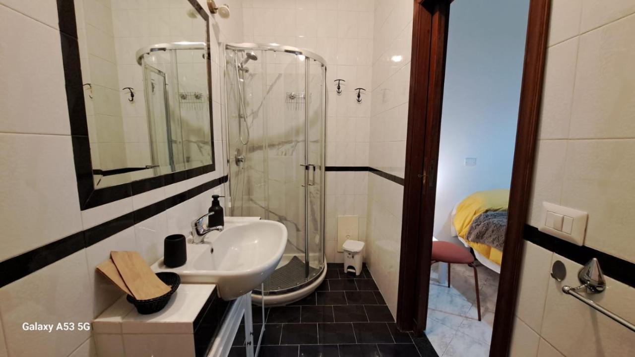 Aurora E Dad Naples Center B&B المظهر الخارجي الصورة