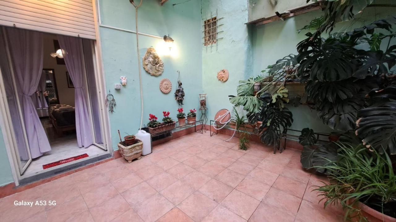 Aurora E Dad Naples Center B&B المظهر الخارجي الصورة