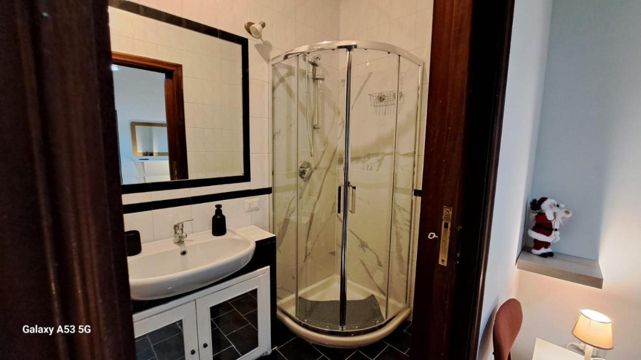 Aurora E Dad Naples Center B&B المظهر الخارجي الصورة