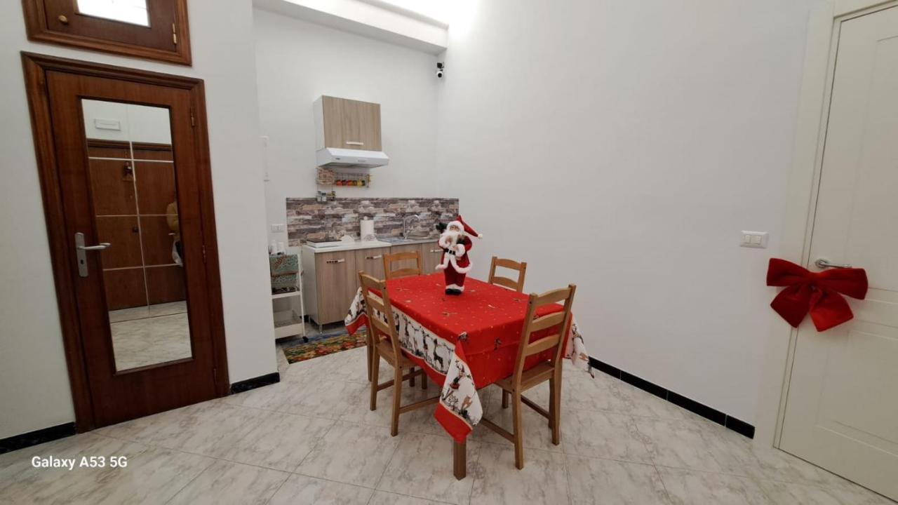 Aurora E Dad Naples Center B&B المظهر الخارجي الصورة