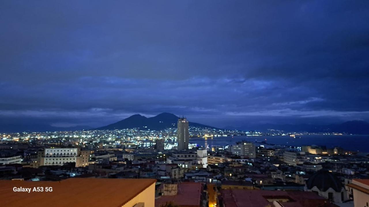 Aurora E Dad Naples Center B&B المظهر الخارجي الصورة
