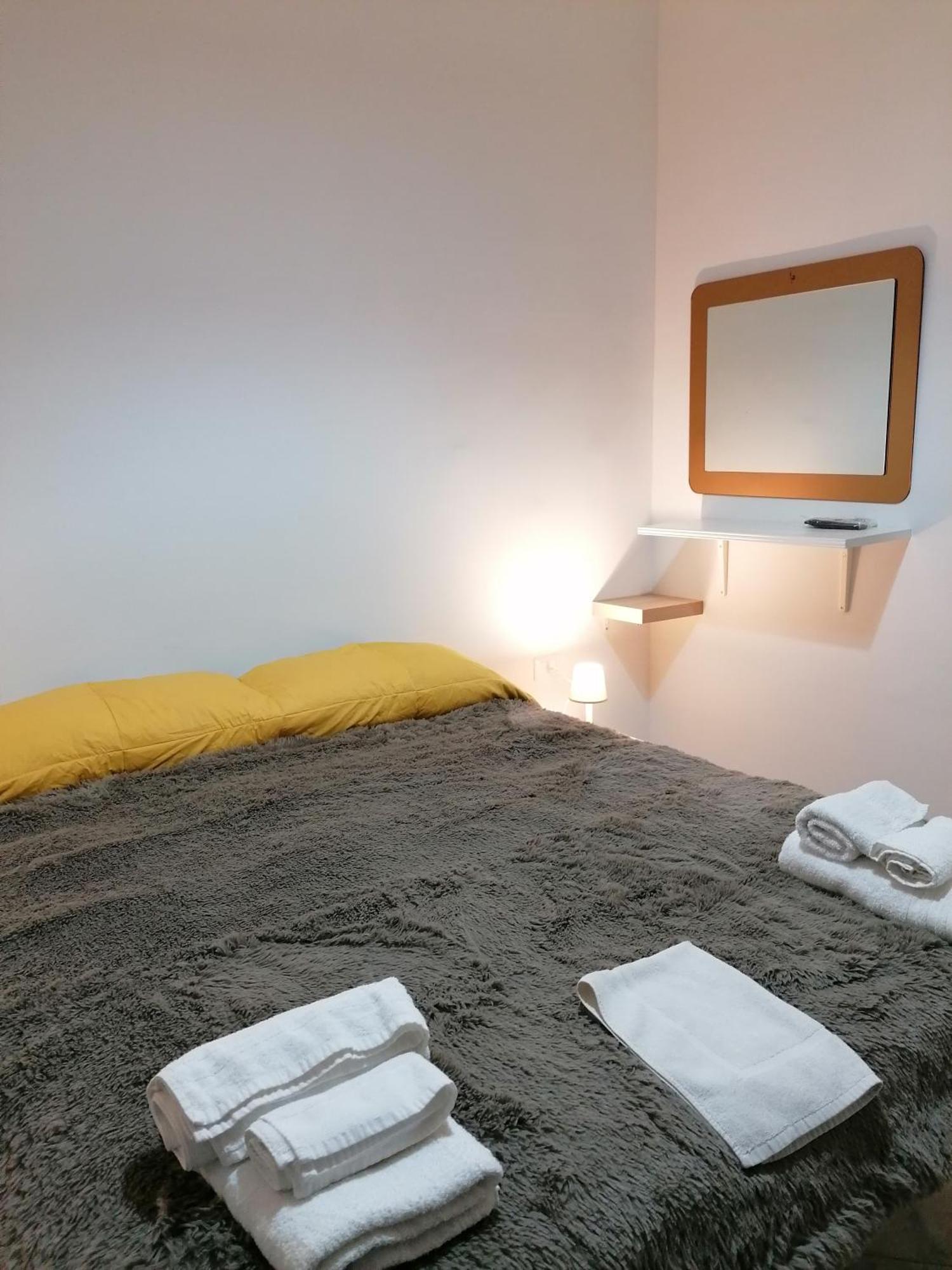 Aurora E Dad Naples Center B&B المظهر الخارجي الصورة